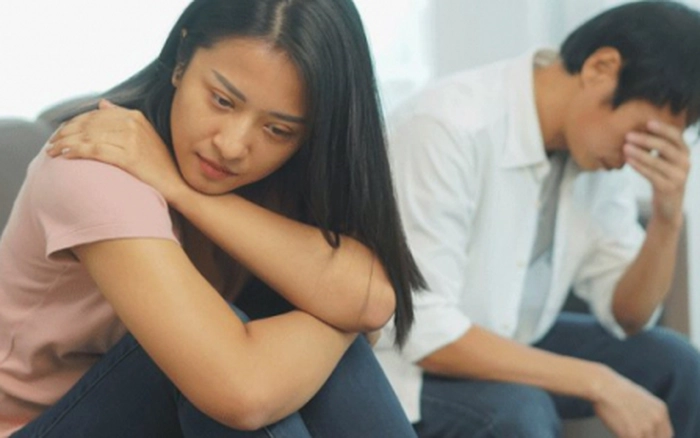 Dilemma Tình Yêu và Trách Nhiệm: Rời Bỏ Bạn Gái Bệnh Tật Để Tìm Kiếm Sự Ổn Định